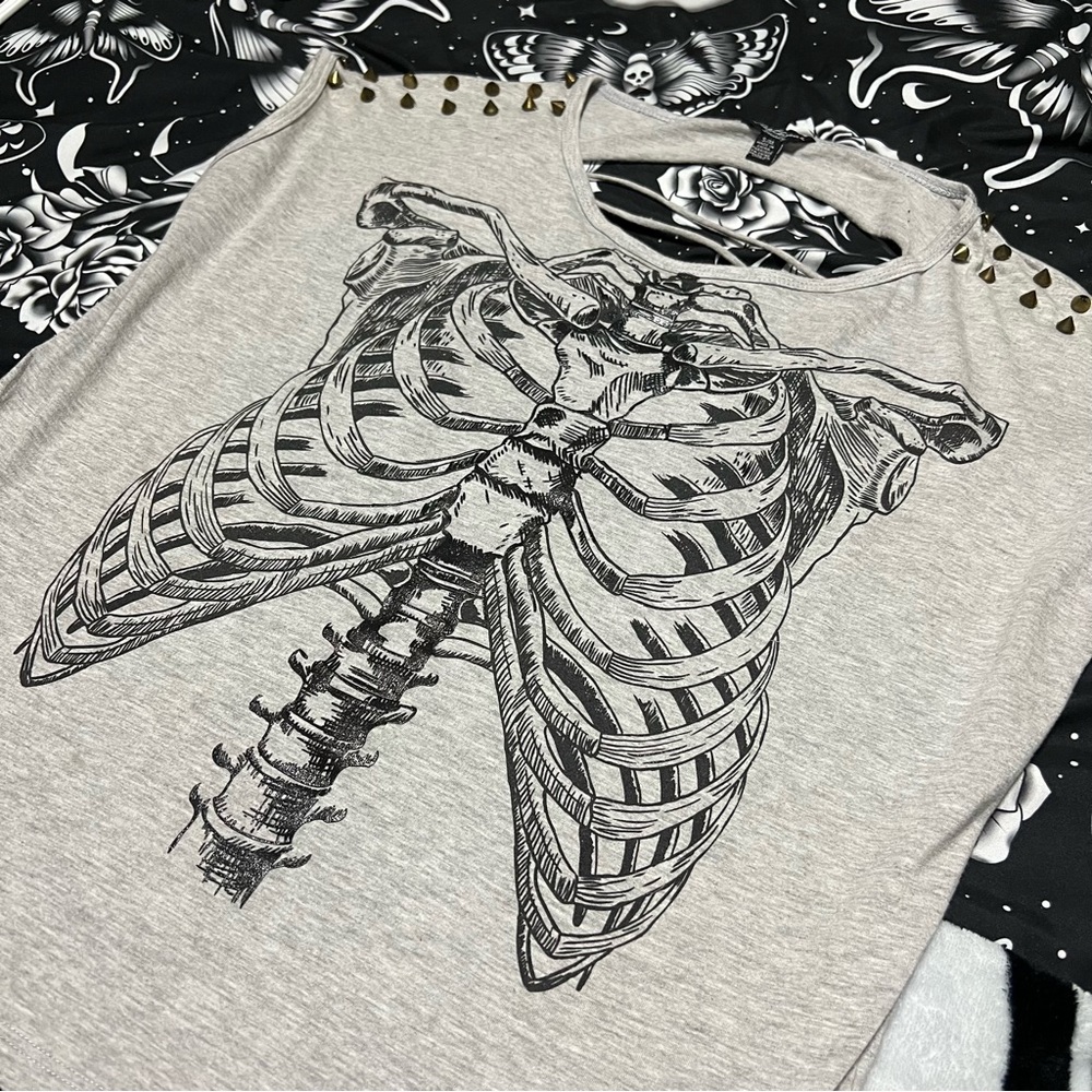 Women's Light Gray Graphic Ribcage Tank Top with Stud Detail